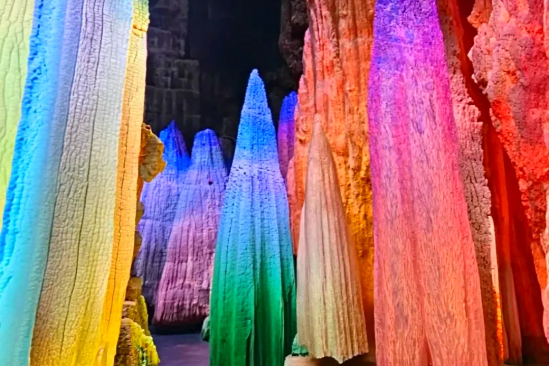 The Top 4 Beautiful Caves in Guilin